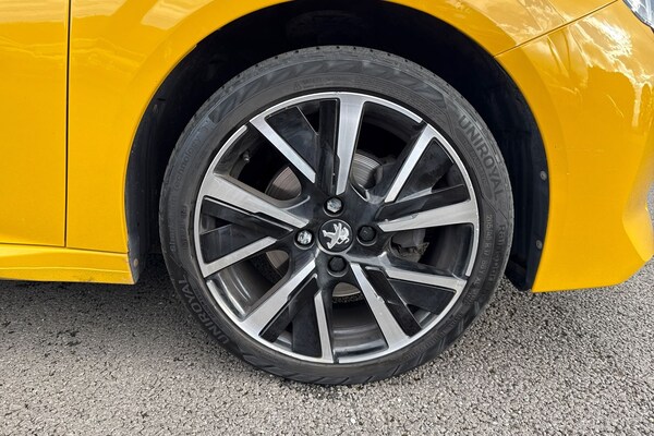 Used Peugeot 208 2020 for sale - 75995878: Photo 6