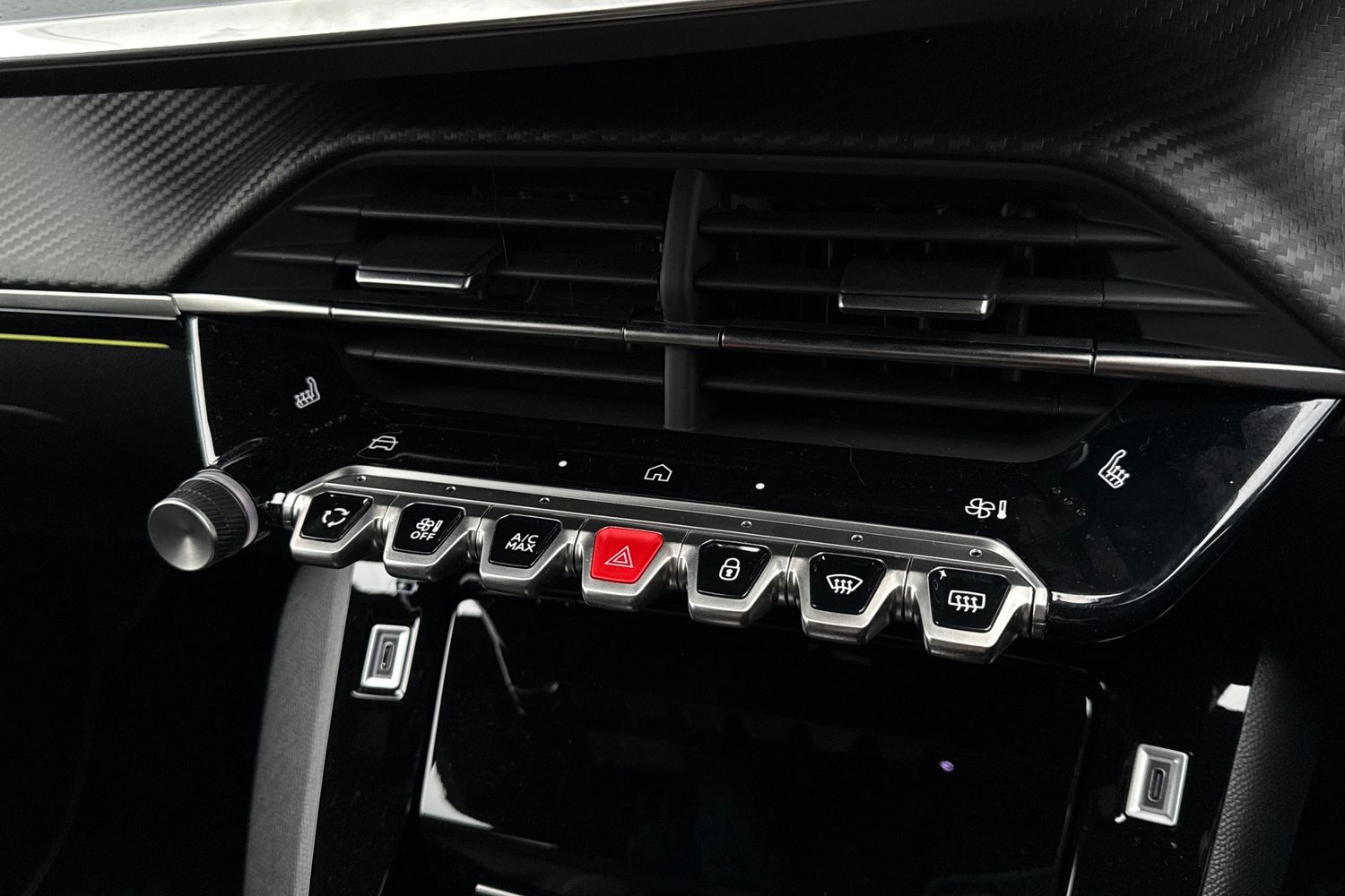 Used Peugeot 2008 2025 for sale - 75536422: Photo 43