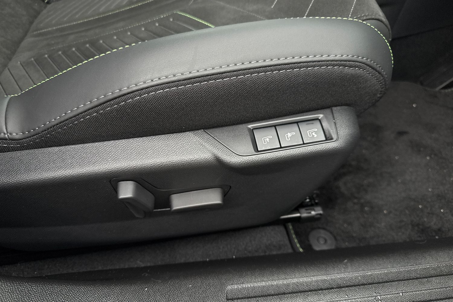 Used Peugeot 2008 2025 for sale - 75536422: Photo 49