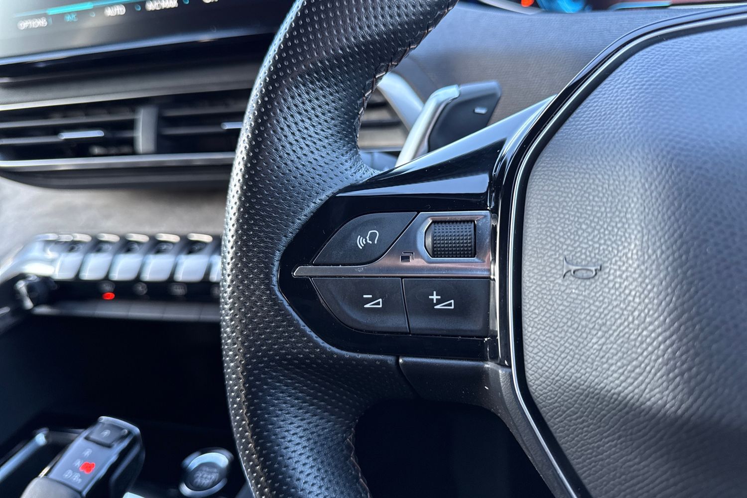 Used Peugeot 3008 2022 for sale - 77361747: Photo 39