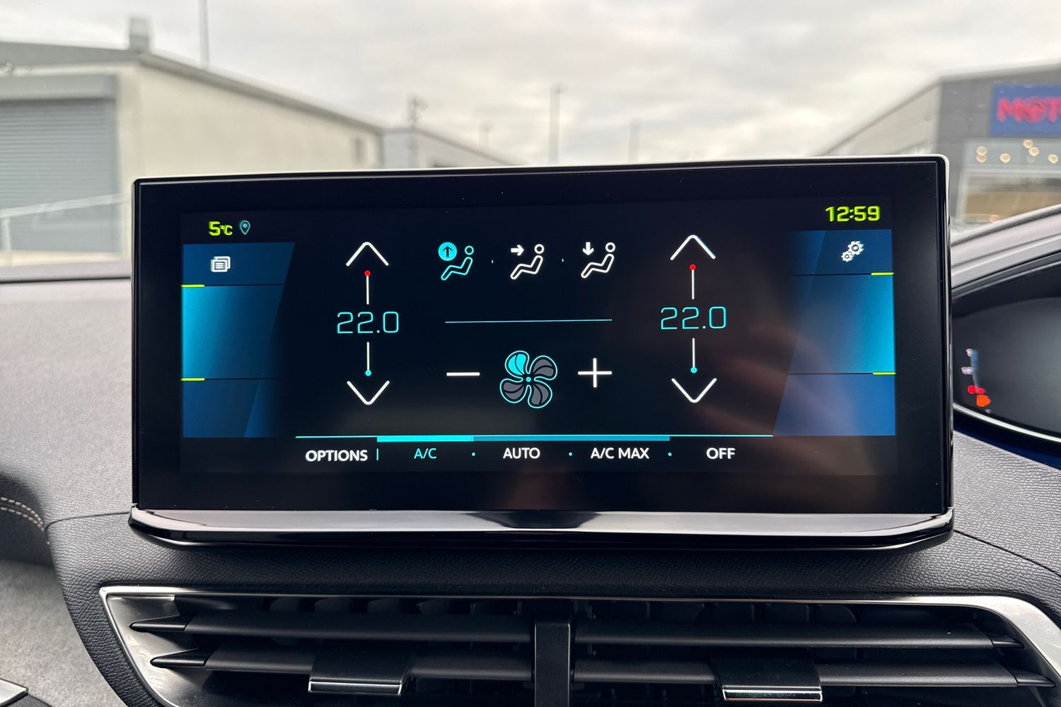 Used Peugeot 3008 2021 for sale - 77076806: Photo 21