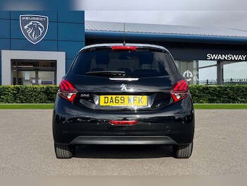 Used Peugeot 208 2019 for sale - 75825180: Photo