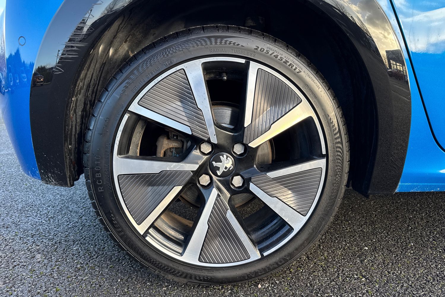 Used Peugeot E-208 2020 for sale - 76902624: Photo 10