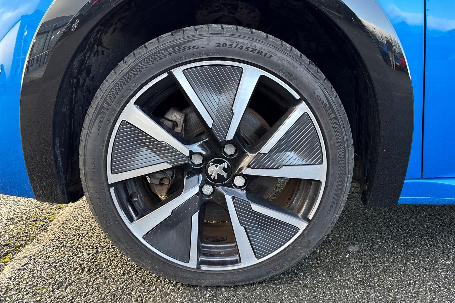 Used Peugeot E-208 2020 for sale - 76902624: Photo 11