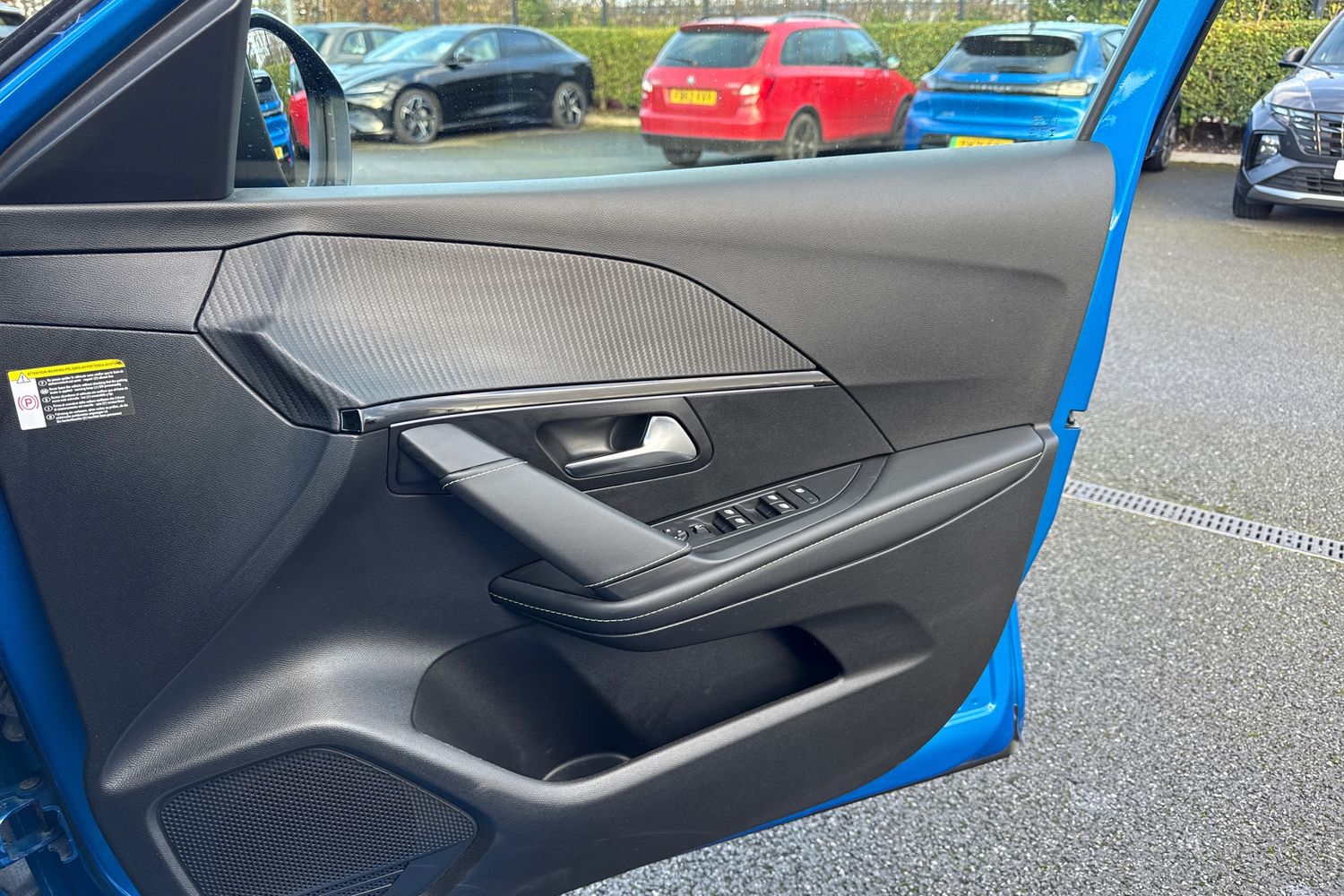 Used Peugeot E-208 2020 for sale - 76902624: Photo 20