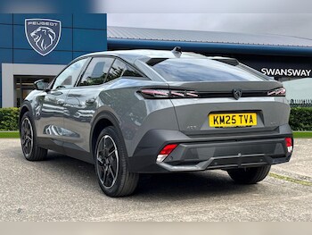 Used Peugeot 408 2025 for sale - 78453753: Photo