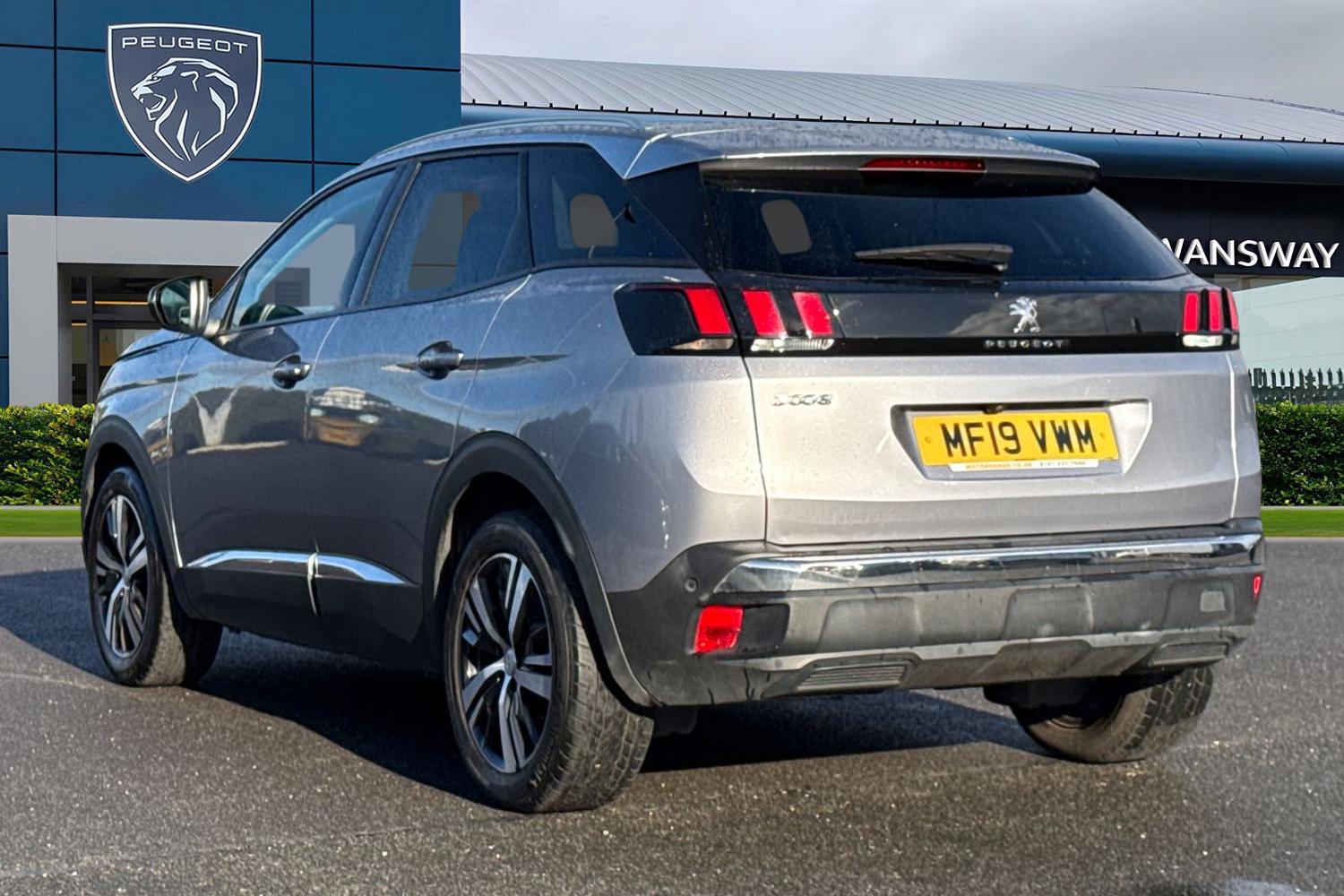 Used Peugeot 3008 2019 for sale - 76353098: Photo 2