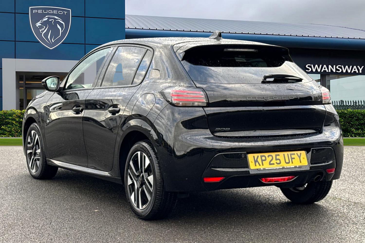 Used Peugeot 208 2025 for sale - 76481081: Photo 2