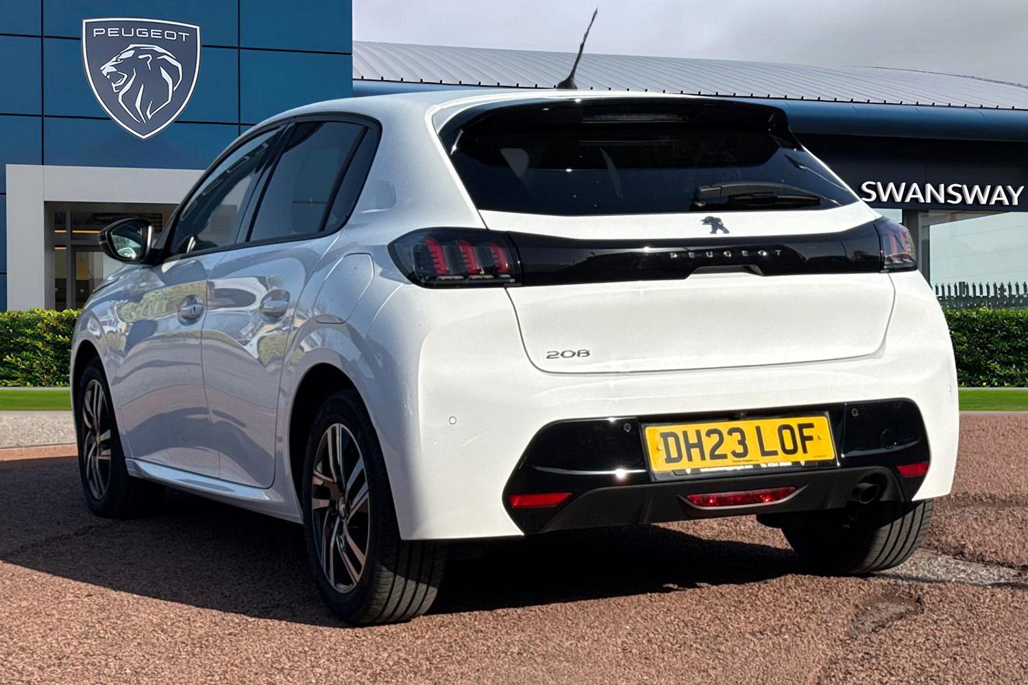 Used Peugeot 208 2023 for sale - 78163333: Photo 2