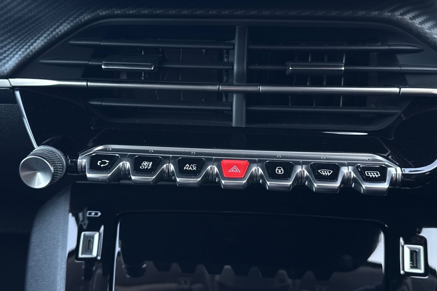 Used Peugeot 208 2023 for sale - 78163333: Photo 32