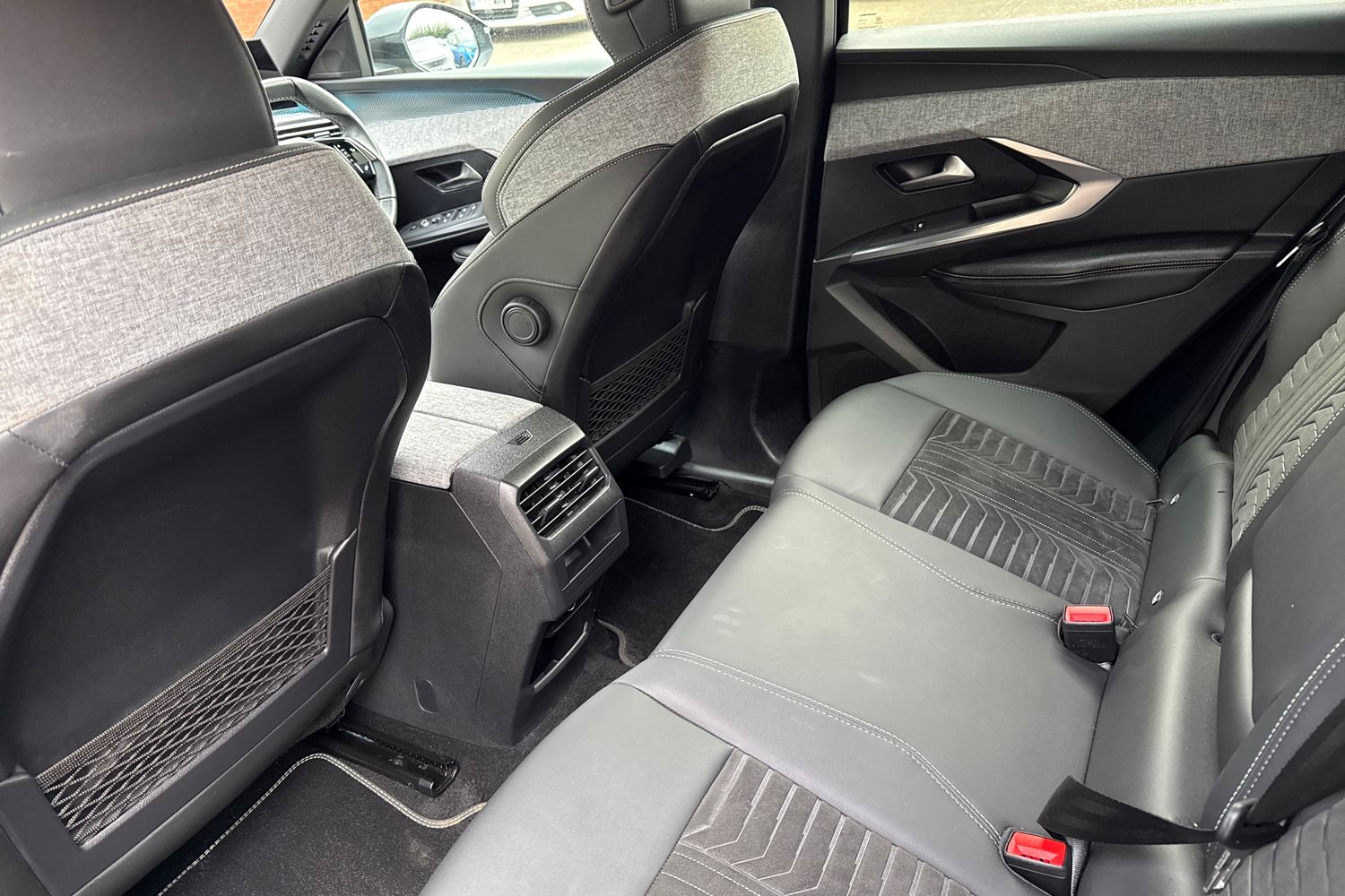 Used Peugeot 3008 2024 for sale - 77886511: Photo 33