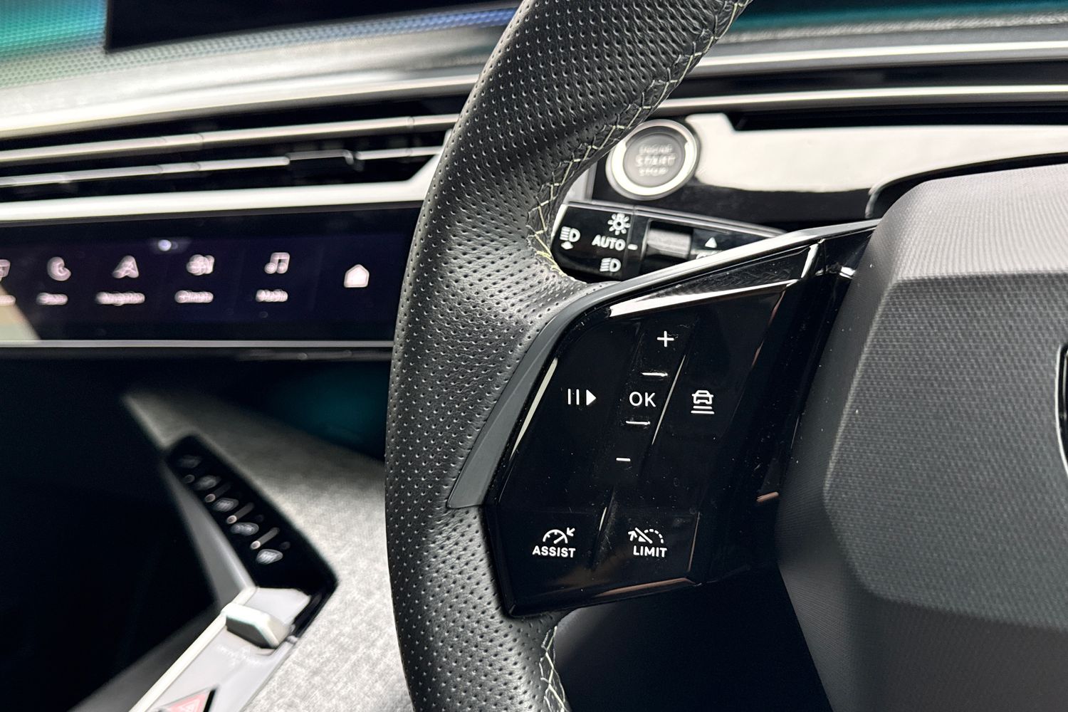 Used Peugeot 3008 2024 for sale - 77886511: Photo 36