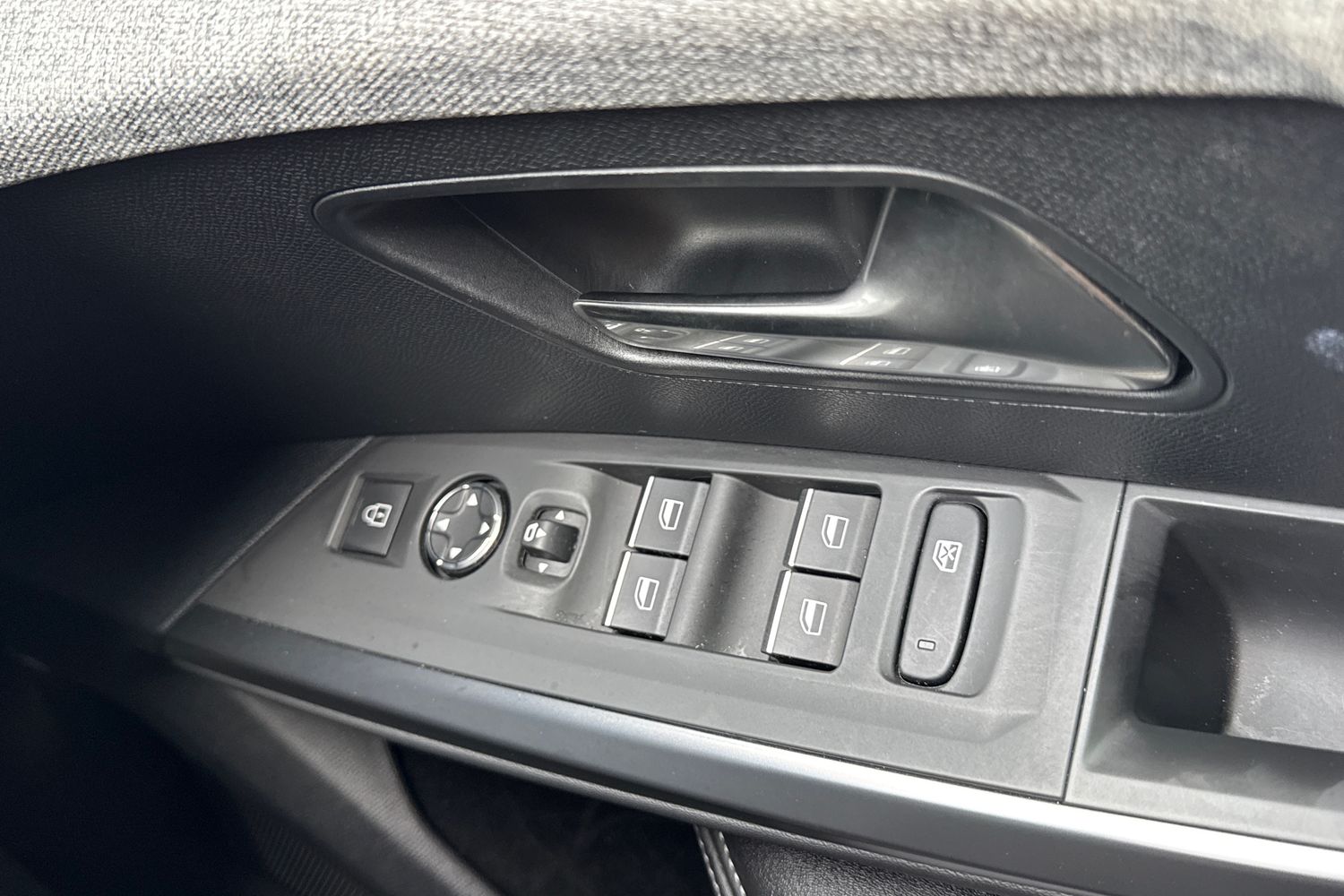 Used Peugeot 3008 2024 for sale - 77886511: Photo 38