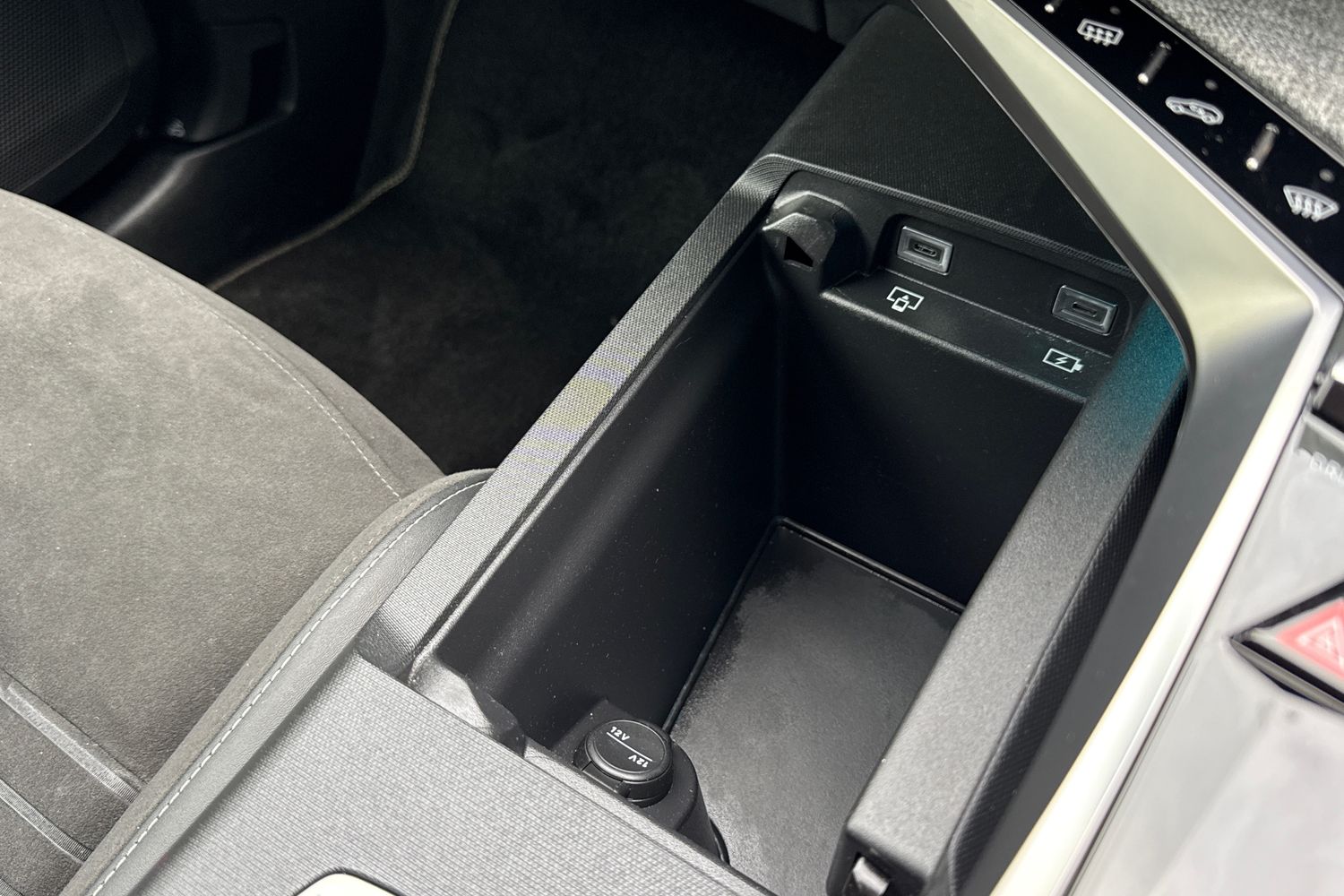 Used Peugeot 3008 2024 for sale - 77886511: Photo 52