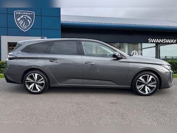 Used Peugeot 308 SW 2022 for sale - 76207106: Photo