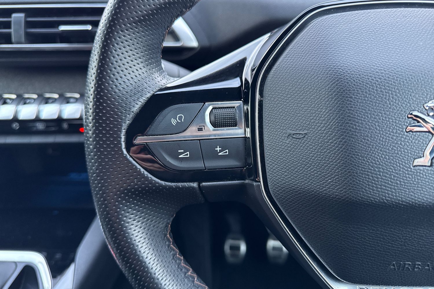 Used Peugeot 3008 2019 for sale - 77390273: Photo 41