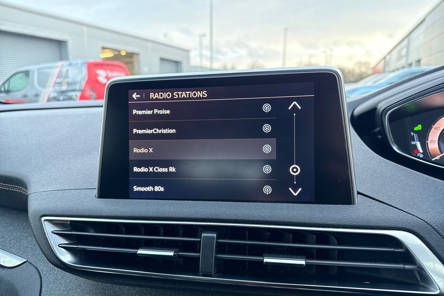 Used Peugeot 3008 2019 for sale - 77390273: Photo 47