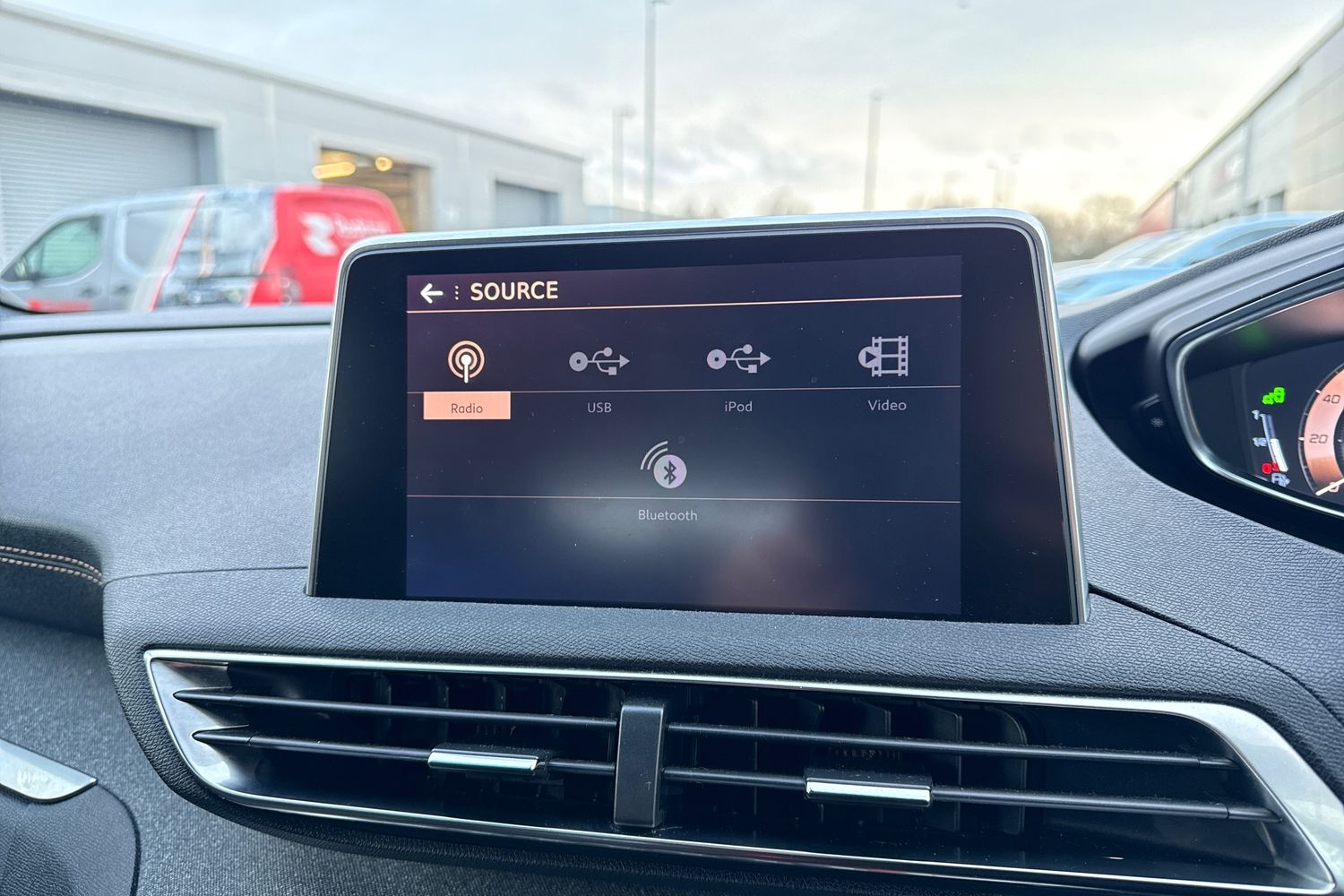 Used Peugeot 3008 2019 for sale - 77390273: Photo 48