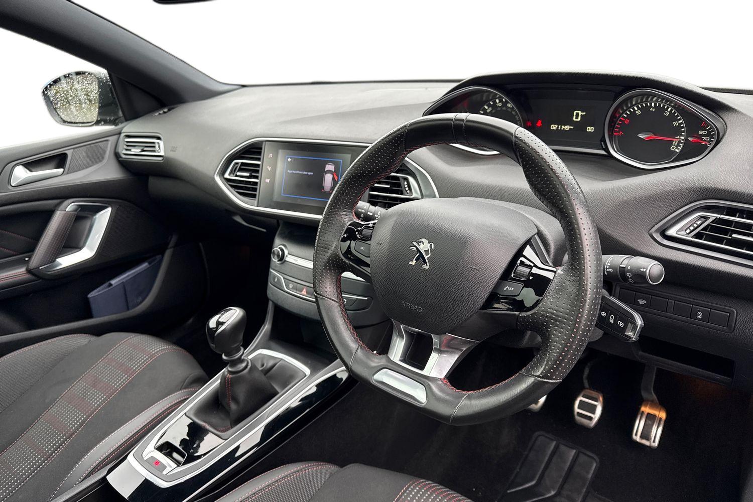 Used Peugeot 308 2019 for sale - 77436030: Photo 13