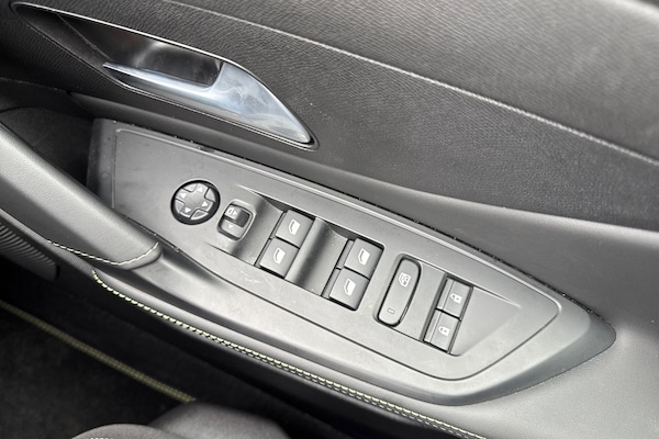 Used Peugeot 408 2024 for sale - 76286645: Photo 40