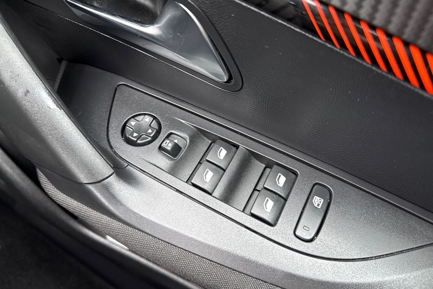 Used Peugeot 2008 2022 for sale - 77443878: Photo 42