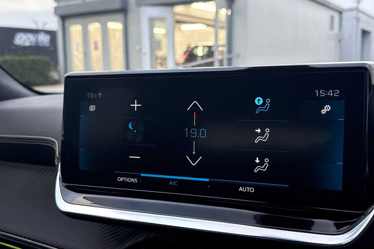 Used Peugeot 2008 2021 for sale - 76503051: Photo 21