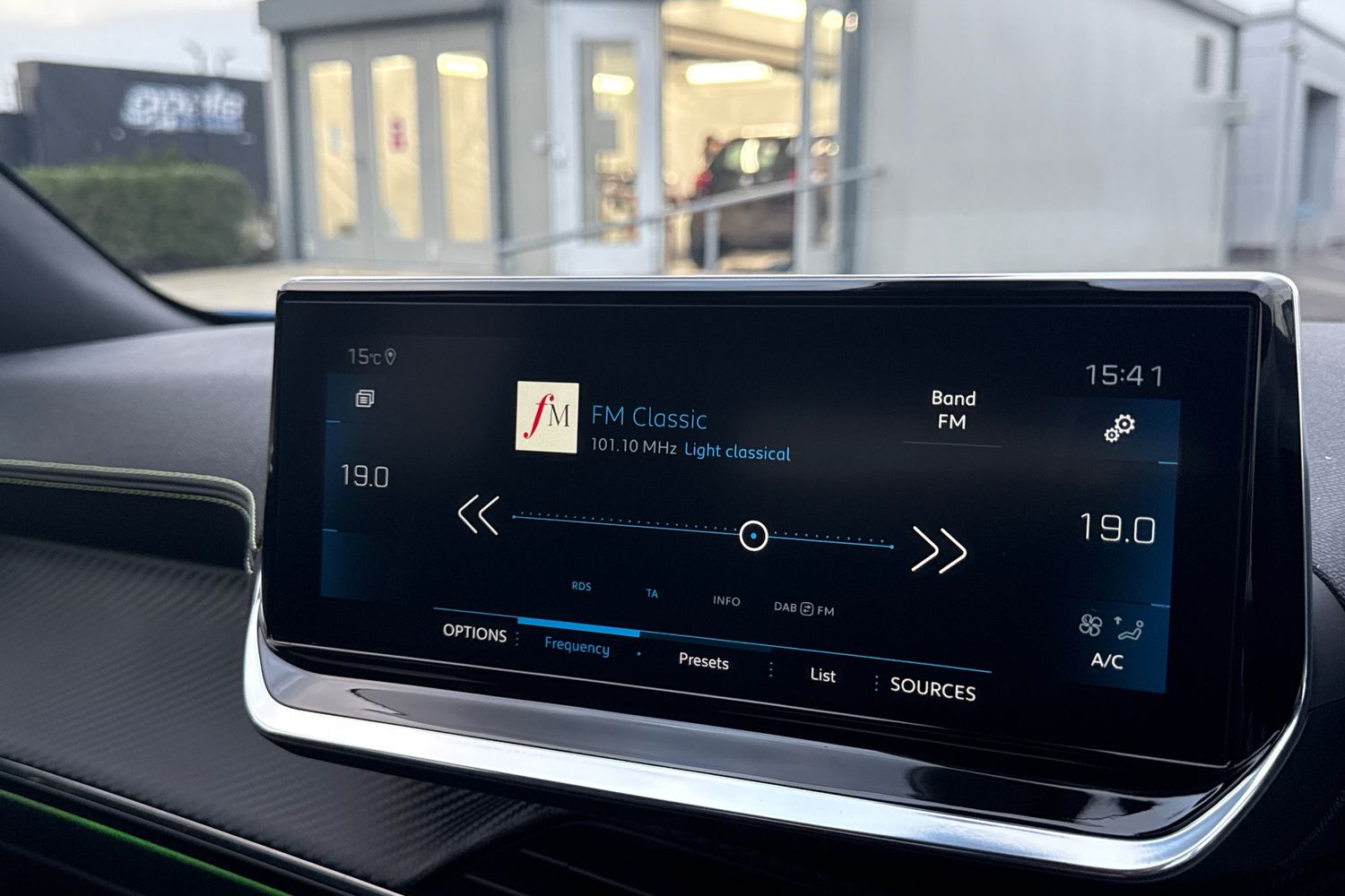 Used Peugeot 2008 2021 for sale - 76503051: Photo 44