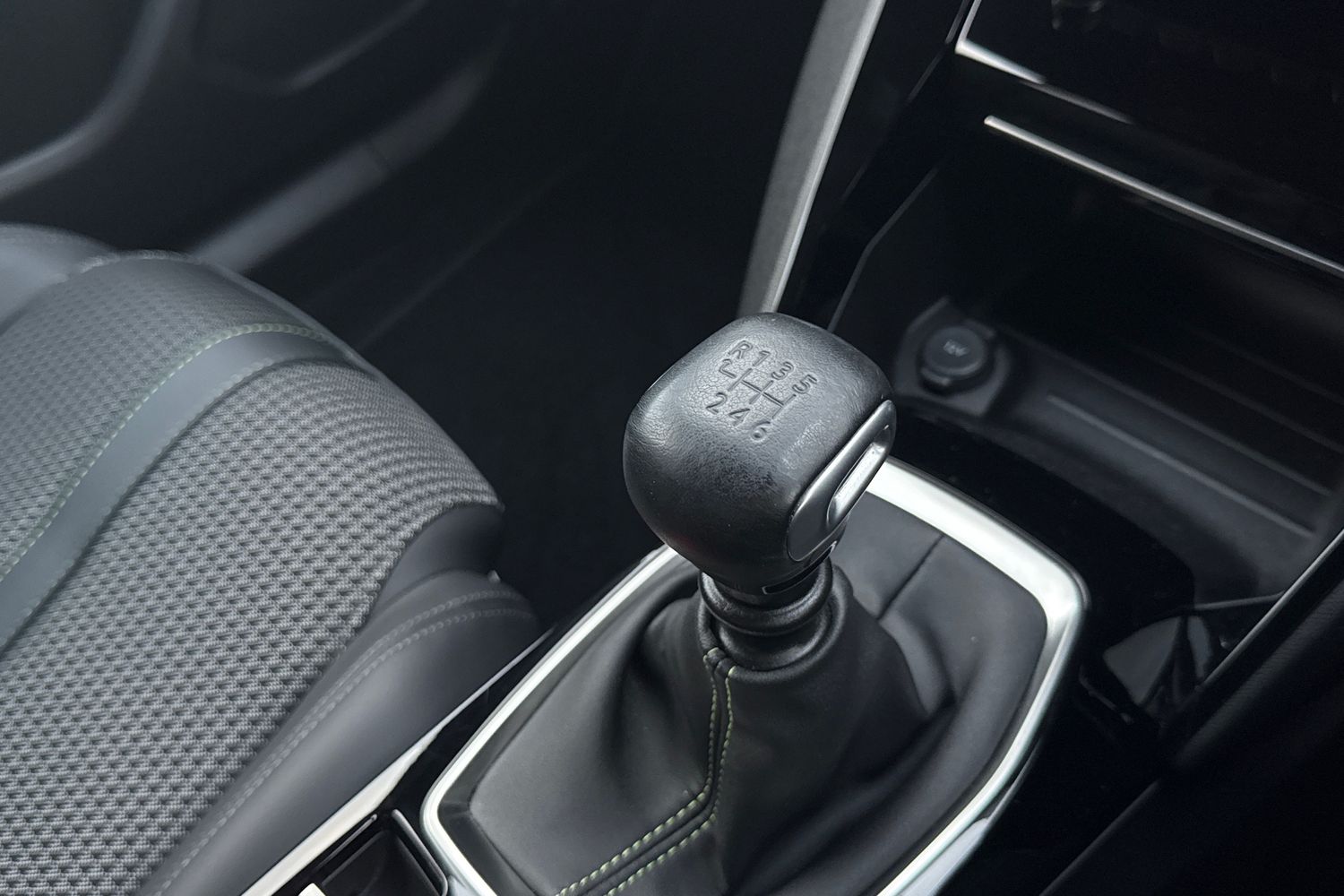 Used Peugeot 2008 2021 for sale - 76503051: Photo 56