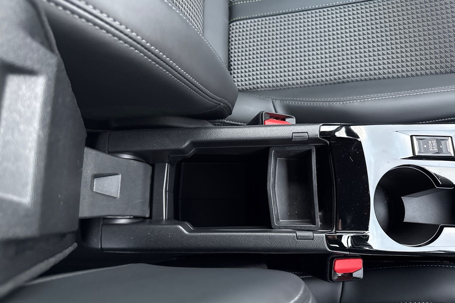 Used Peugeot 2008 2021 for sale - 76503051: Photo 60