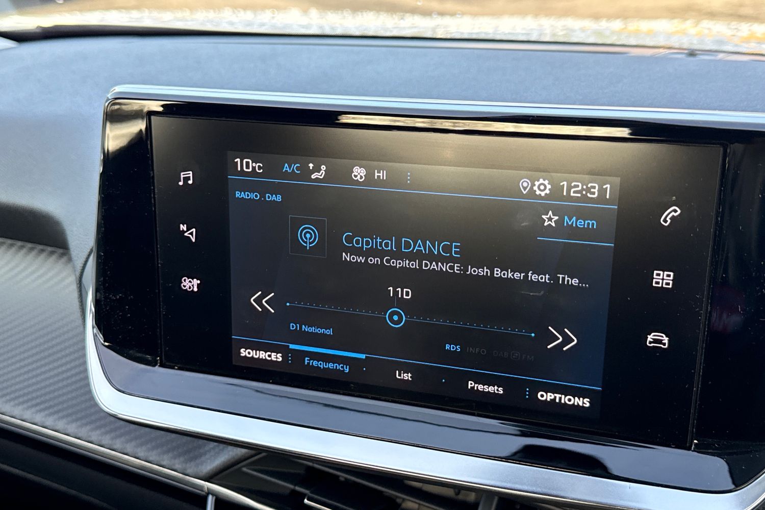 Used Peugeot 2008 2022 for sale - 76416609: Photo 42