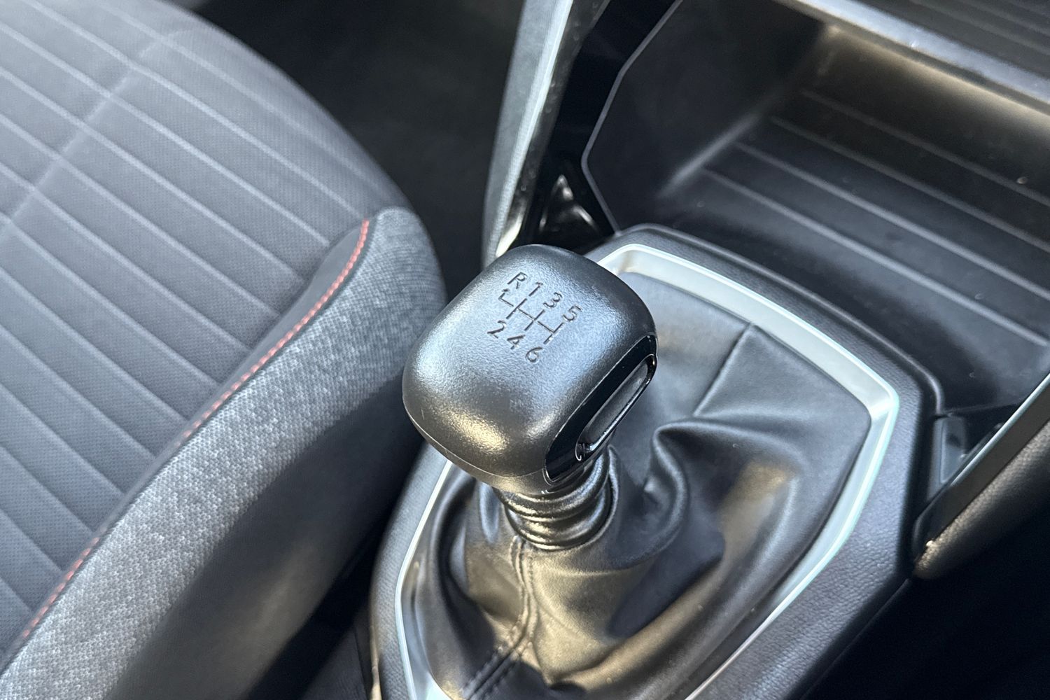 Used Peugeot 2008 2022 for sale - 76416609: Photo 54