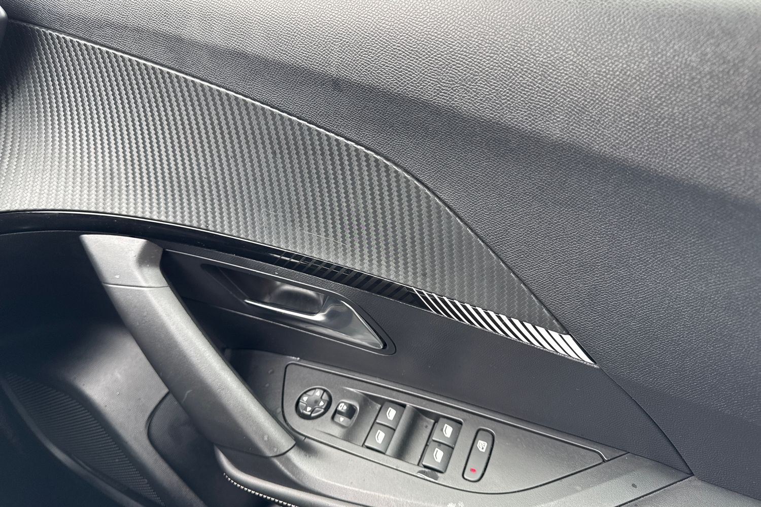 Used Peugeot 2008 2024 for sale - 77520327: Photo 20