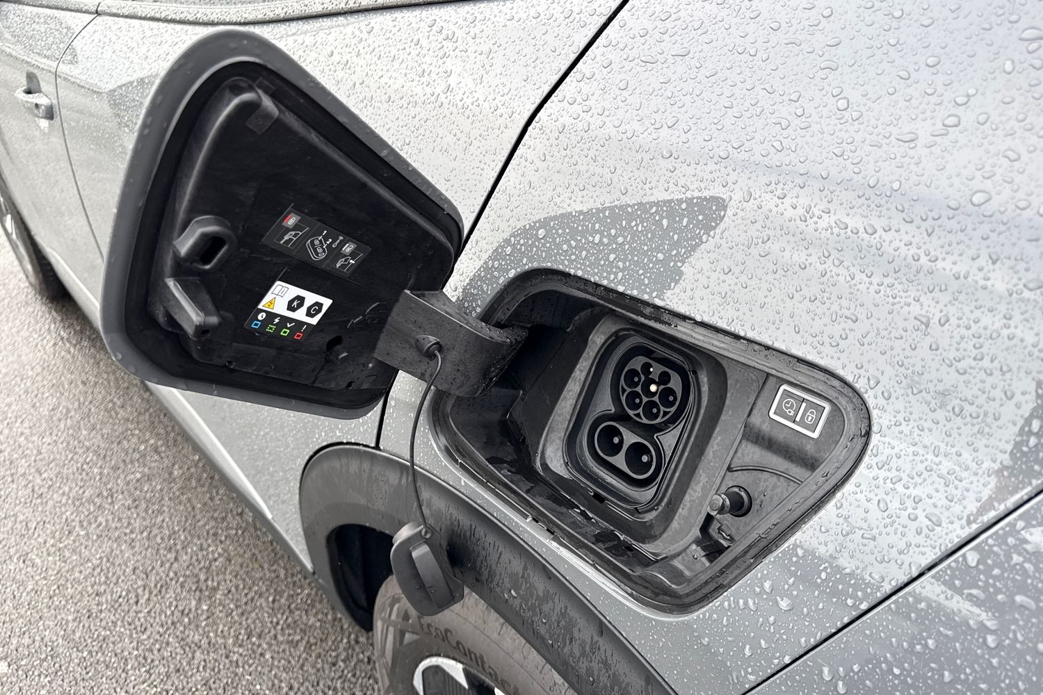 Used Peugeot 2008 2024 for sale - 77520327: Photo 25