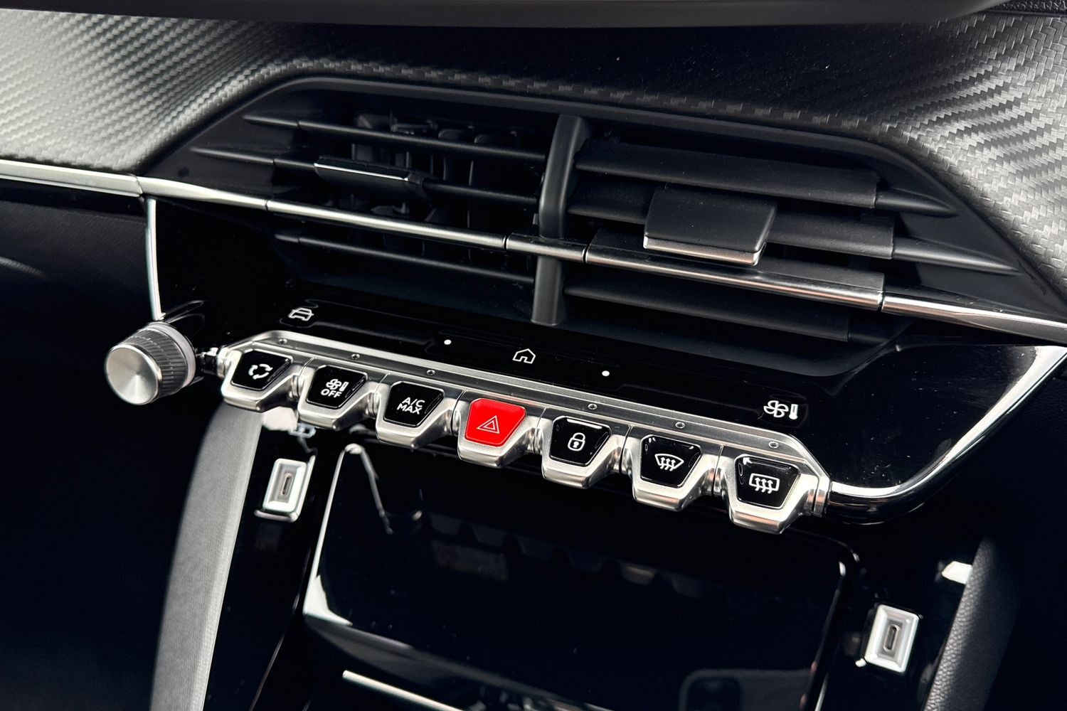 Used Peugeot 2008 2024 for sale - 77520327: Photo 43