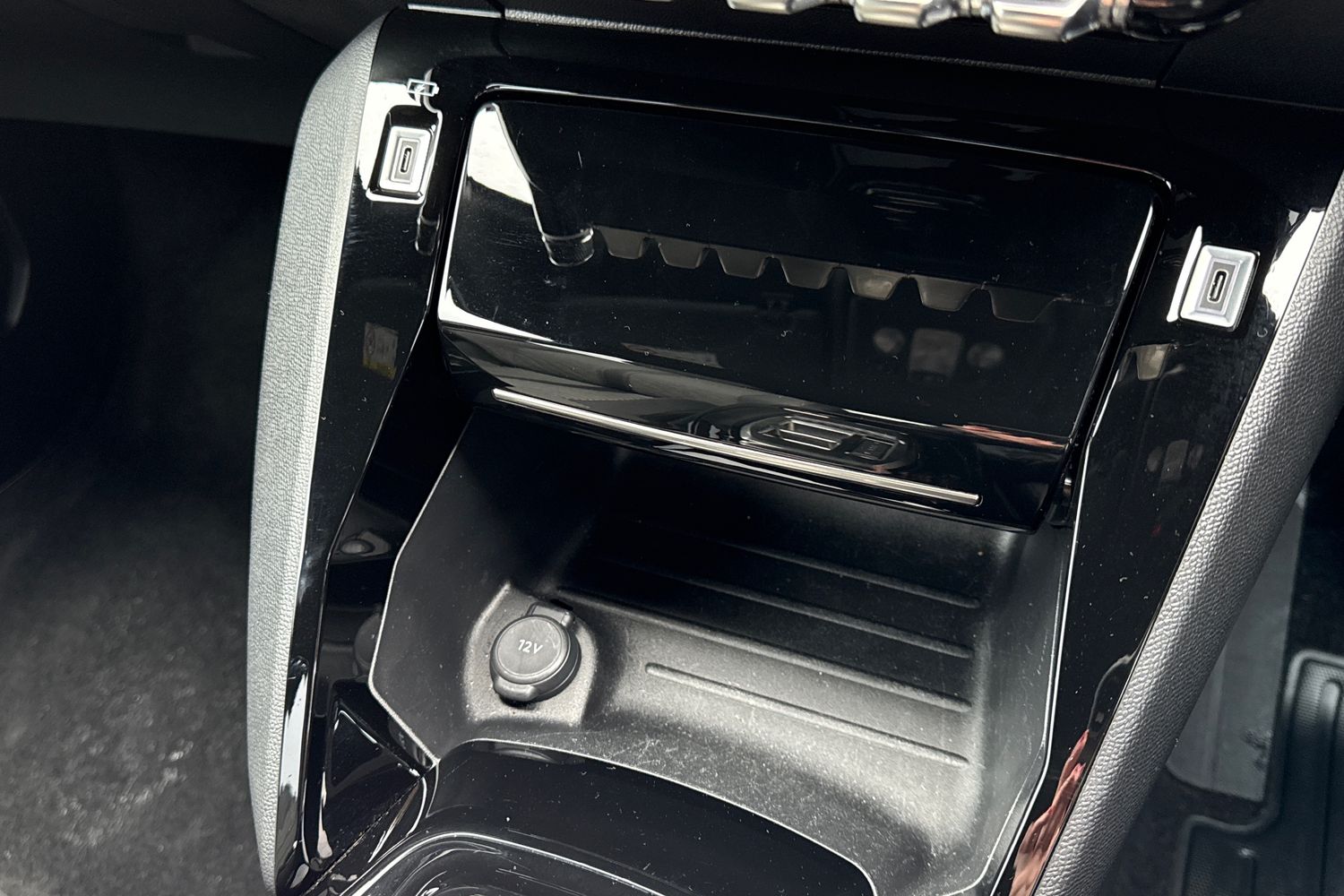 Used Peugeot 2008 2024 for sale - 77520327: Photo 44