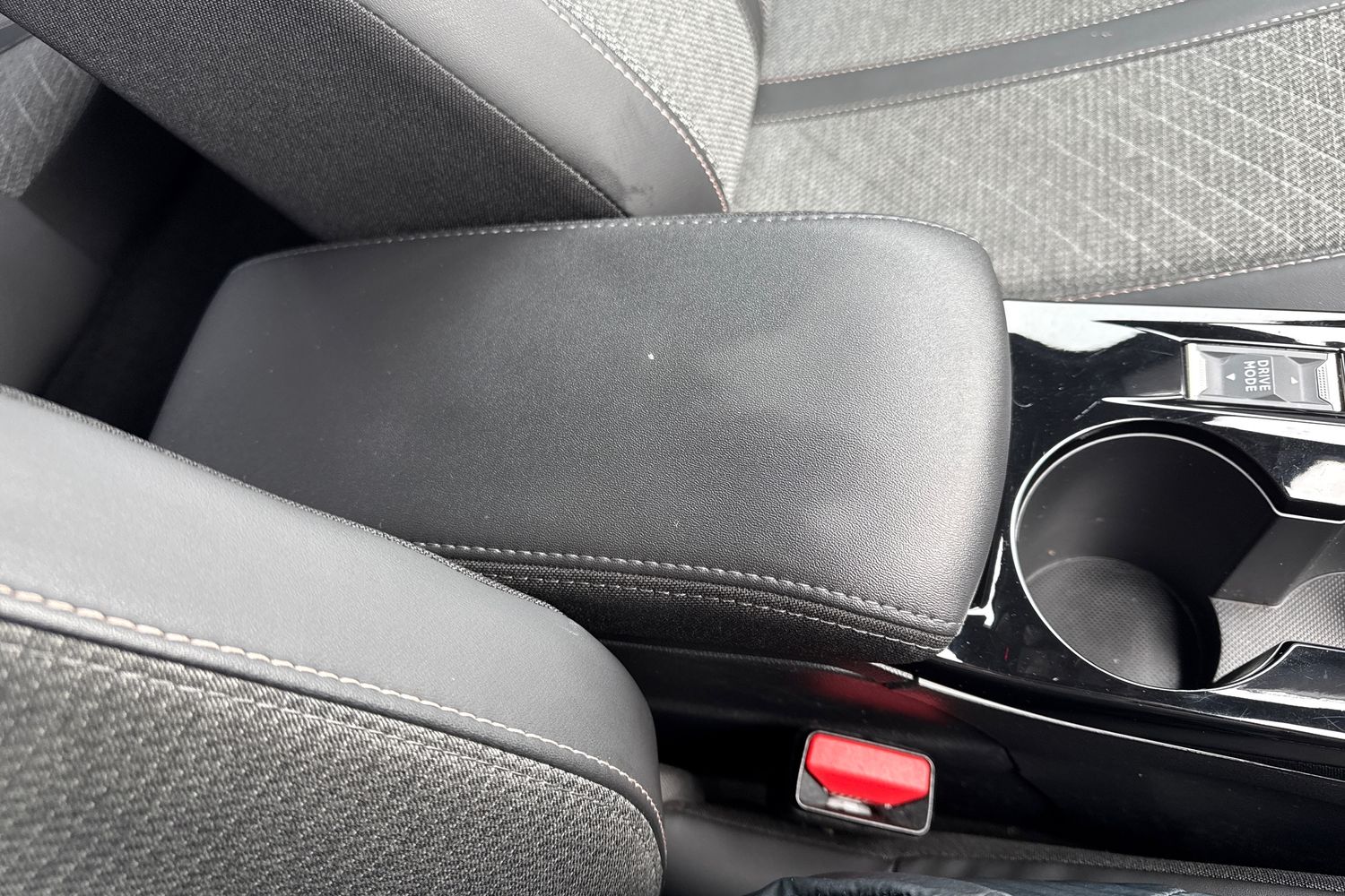 Used Peugeot 2008 2024 for sale - 77520327: Photo 47