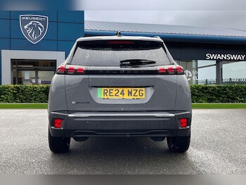 Used Peugeot E-2008 2024 for sale - 77520327: Photo