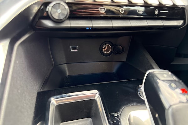 Used Peugeot 3008 2022 for sale - 76286624: Photo 57