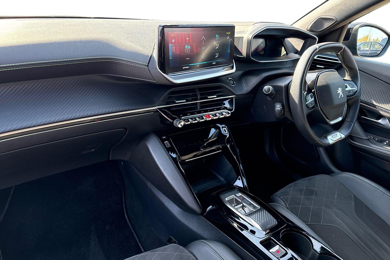 Used Peugeot 2008 2022 for sale - 77943683: Photo 15