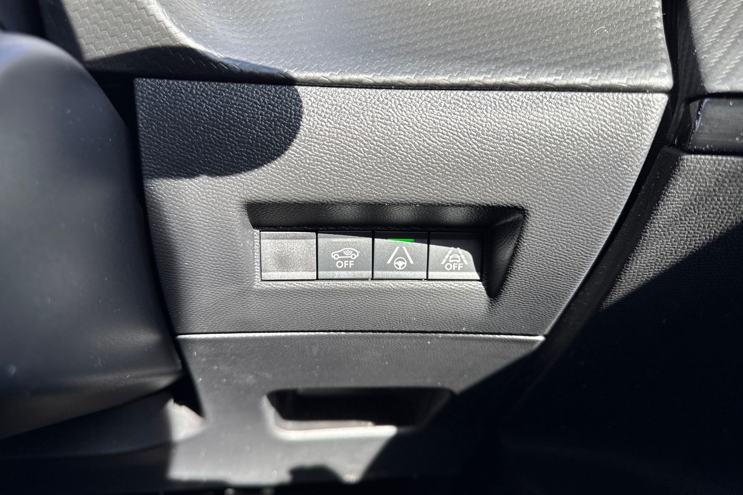 Used Peugeot 2008 2022 for sale - 77943683: Photo 43