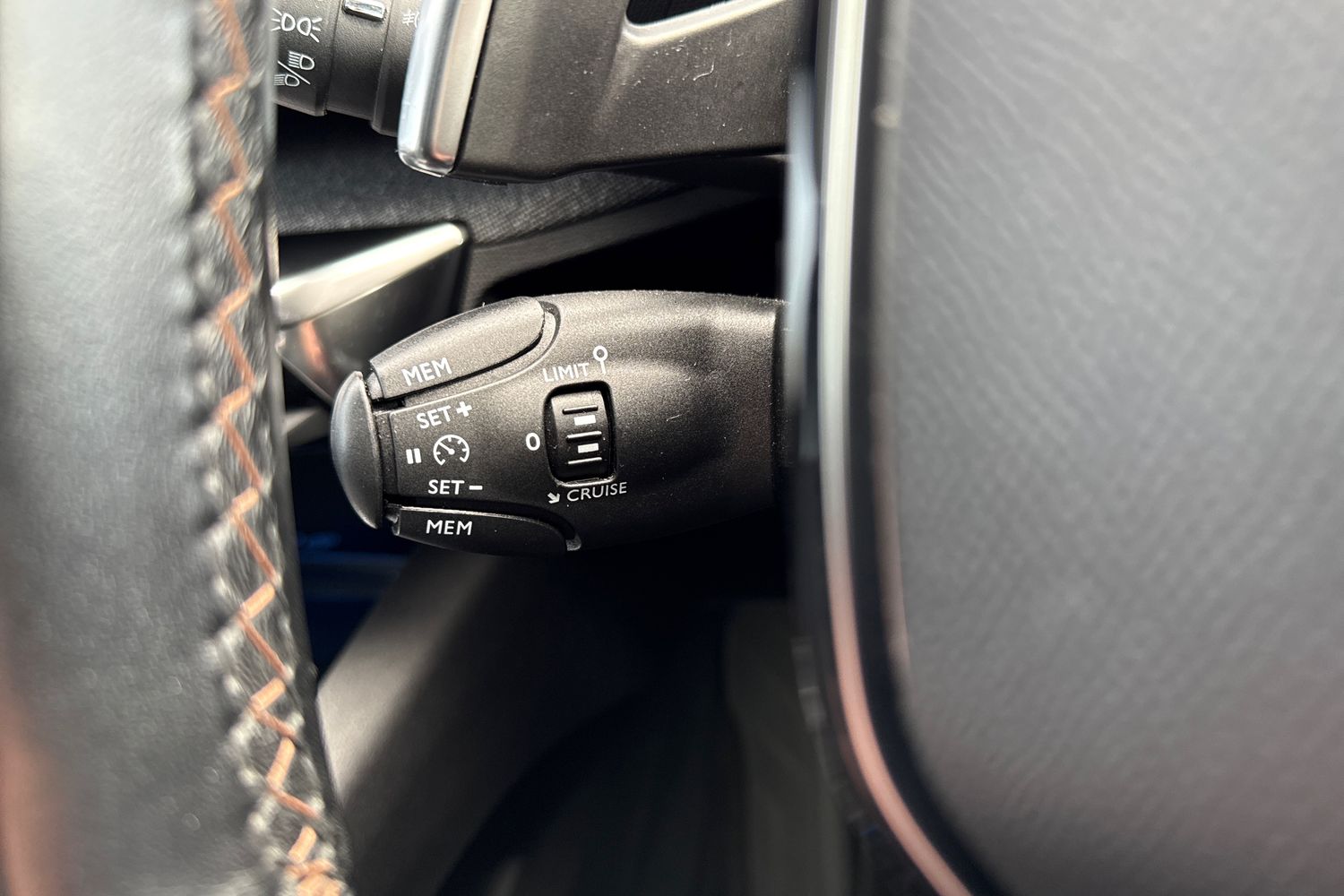 Used Peugeot 3008 2020 for sale - 76739699: Photo 29