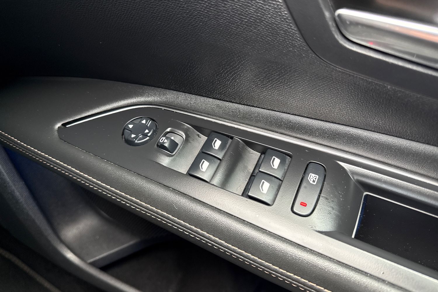 Used Peugeot 3008 2020 for sale - 76739699: Photo 31