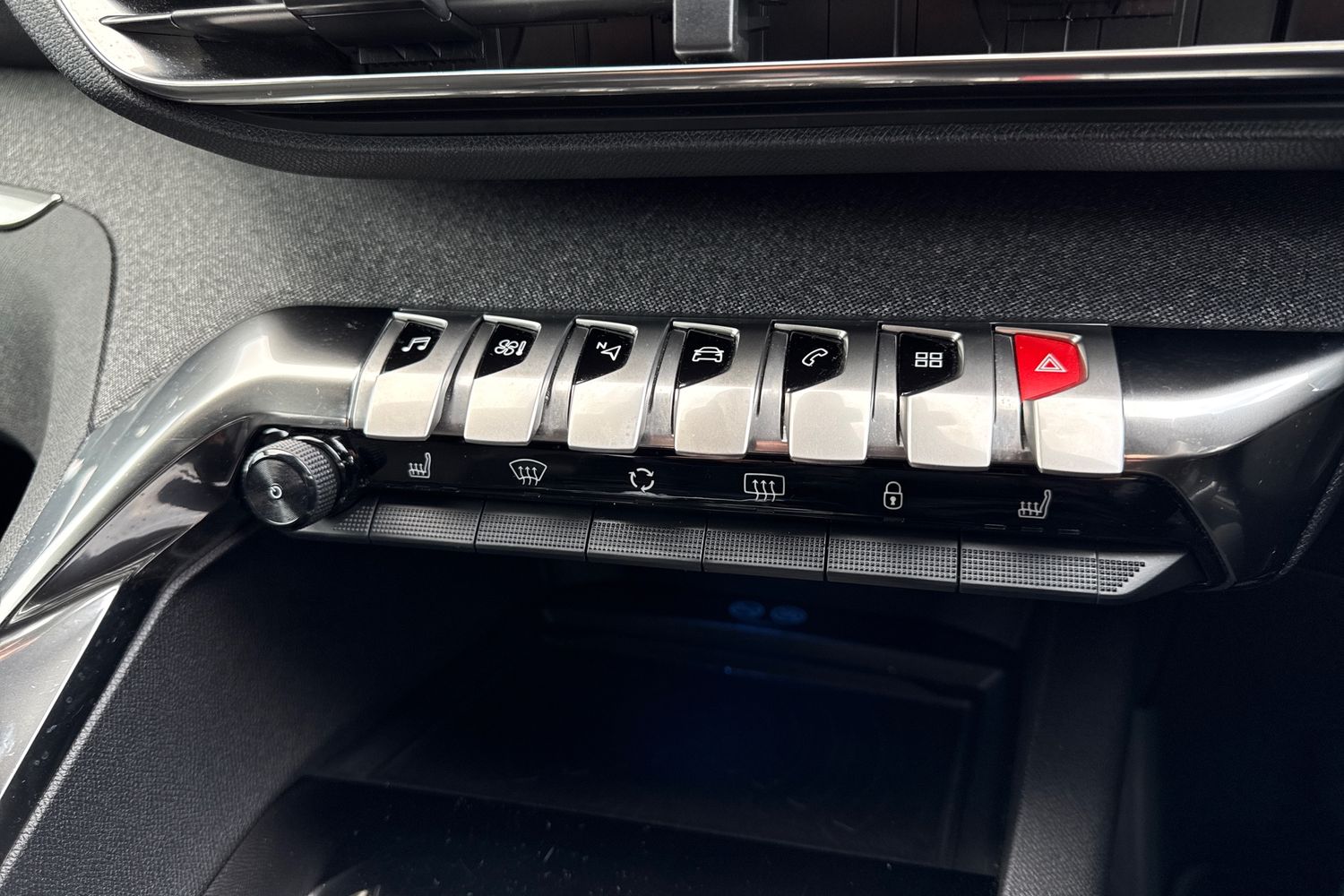 Used Peugeot 3008 2020 for sale - 76739699: Photo 43