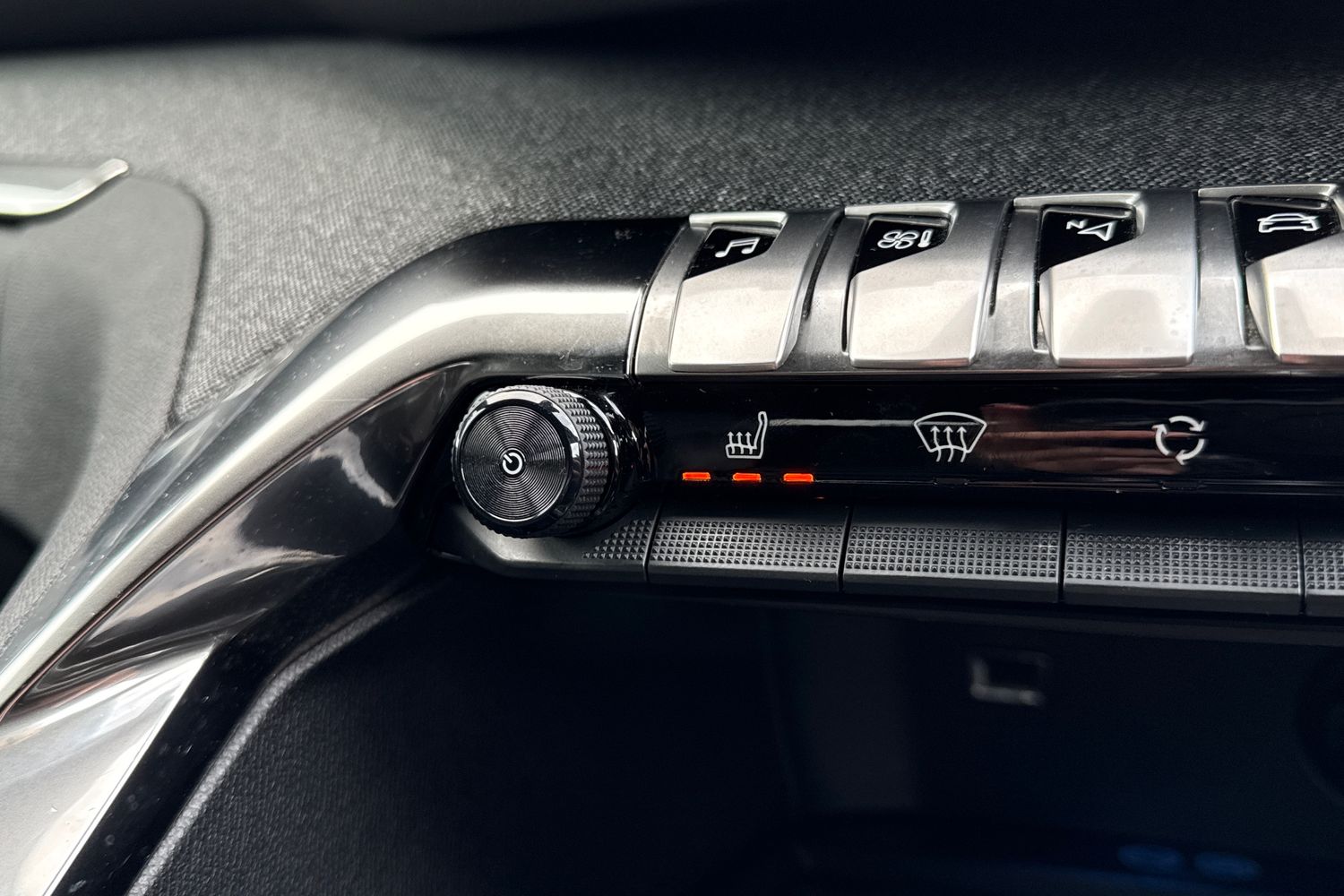 Used Peugeot 3008 2020 for sale - 76739699: Photo 44