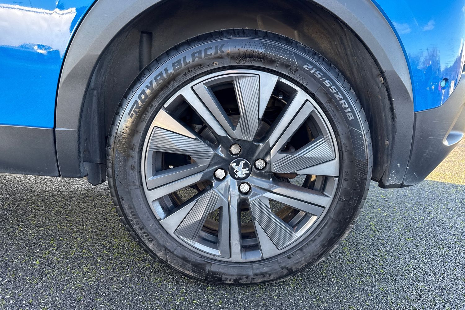 Used Peugeot E-2008 2022 for sale - 76782959: Photo 11