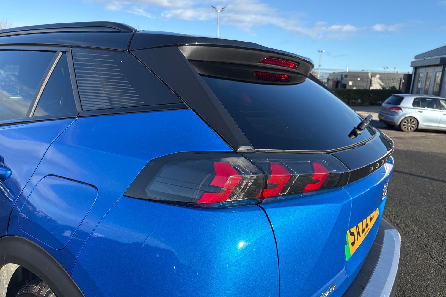 Used Peugeot E-2008 2022 for sale - 76782959: Photo 29