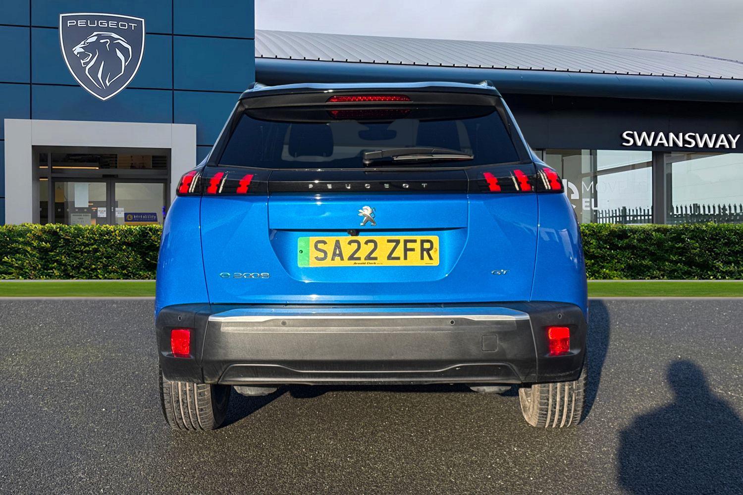 Used Peugeot E-2008 2022 for sale - 76782959: Photo 4