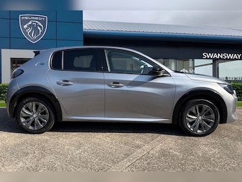Used Peugeot E-208 2022 for sale - 79490634: Photo