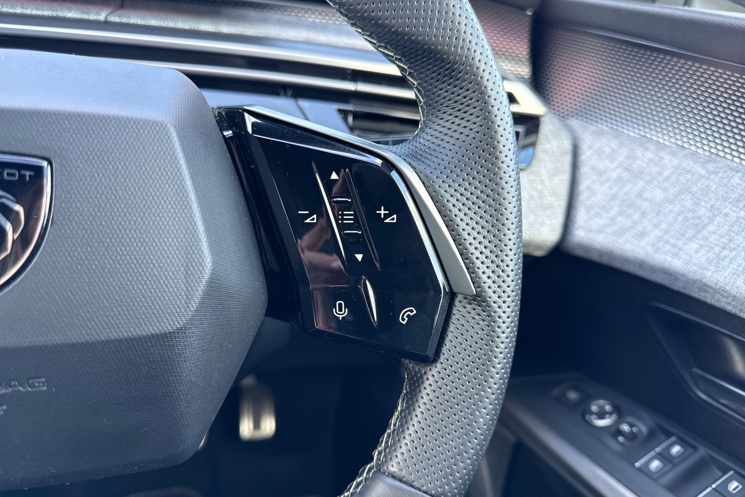 Used Peugeot 3008 2025 for sale - 77842841: Photo 39