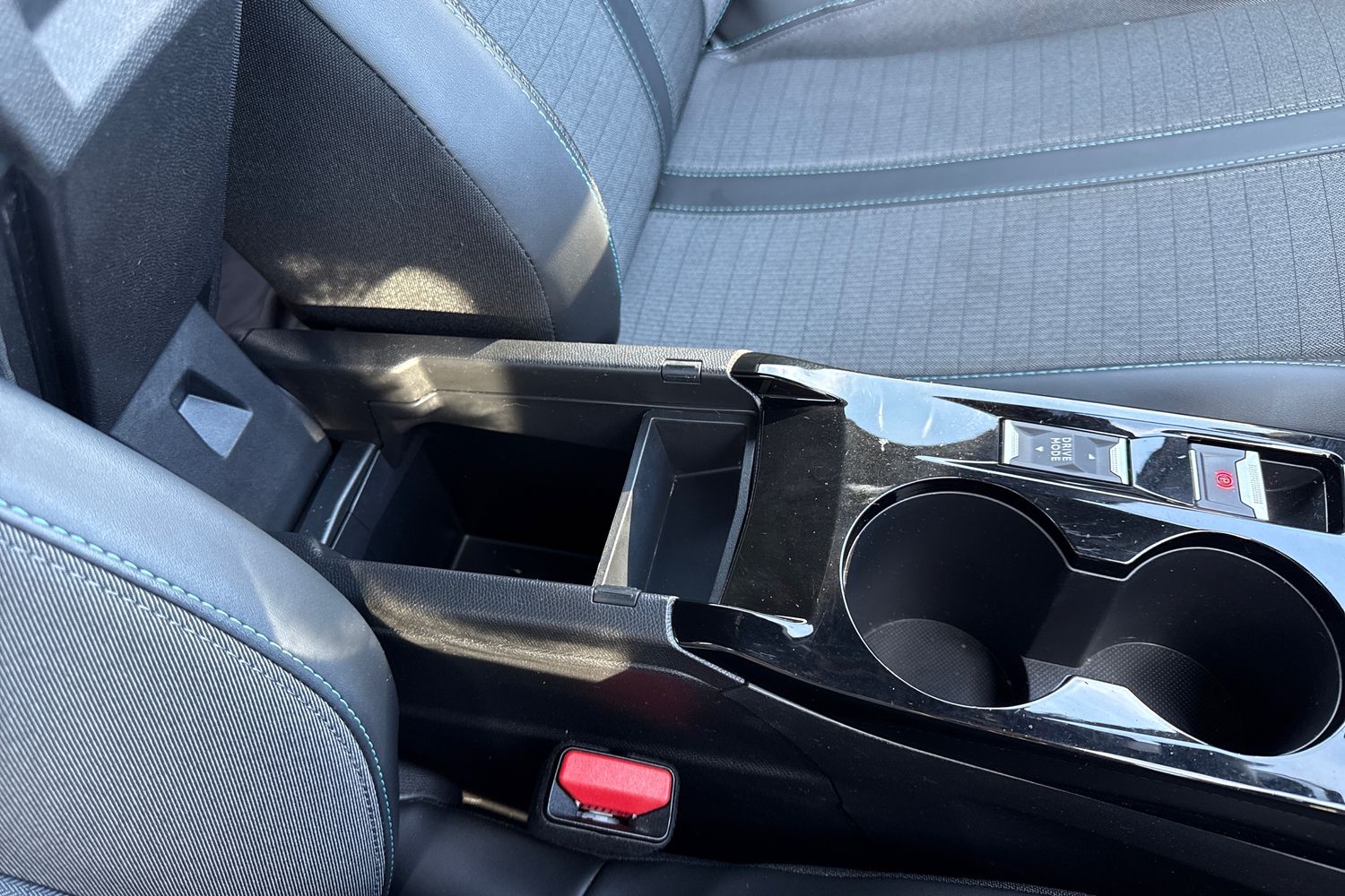 Used Peugeot 2008 2023 for sale - 77943677: Photo 60